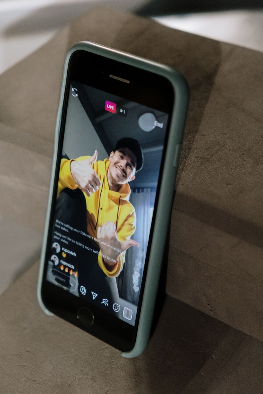 AI Instagram Caption Generator for Reels: Turn Short Videos into Scroll-Stopping Captions