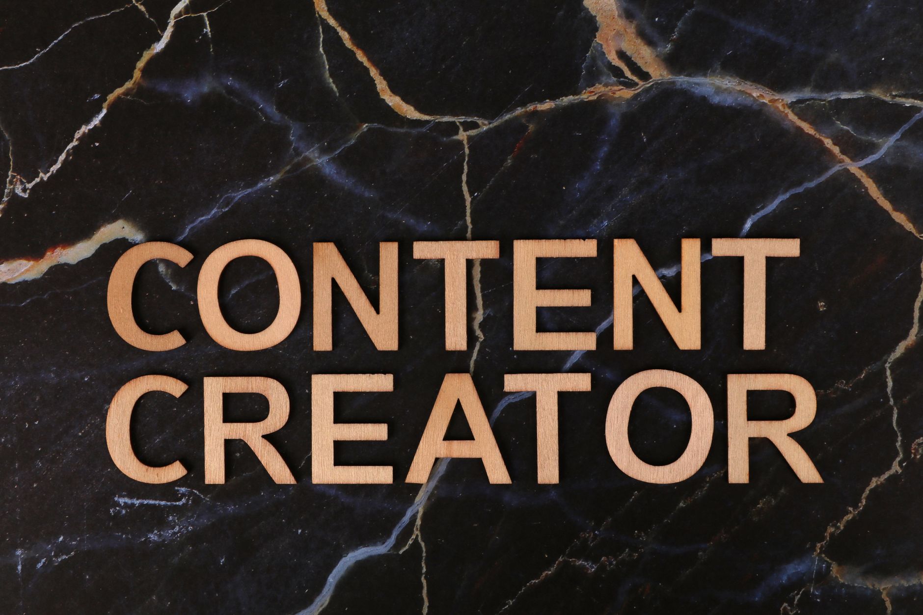 7 Free AI Content Generator Tools That Actually Work for Instagram, TikTok, and YouTube