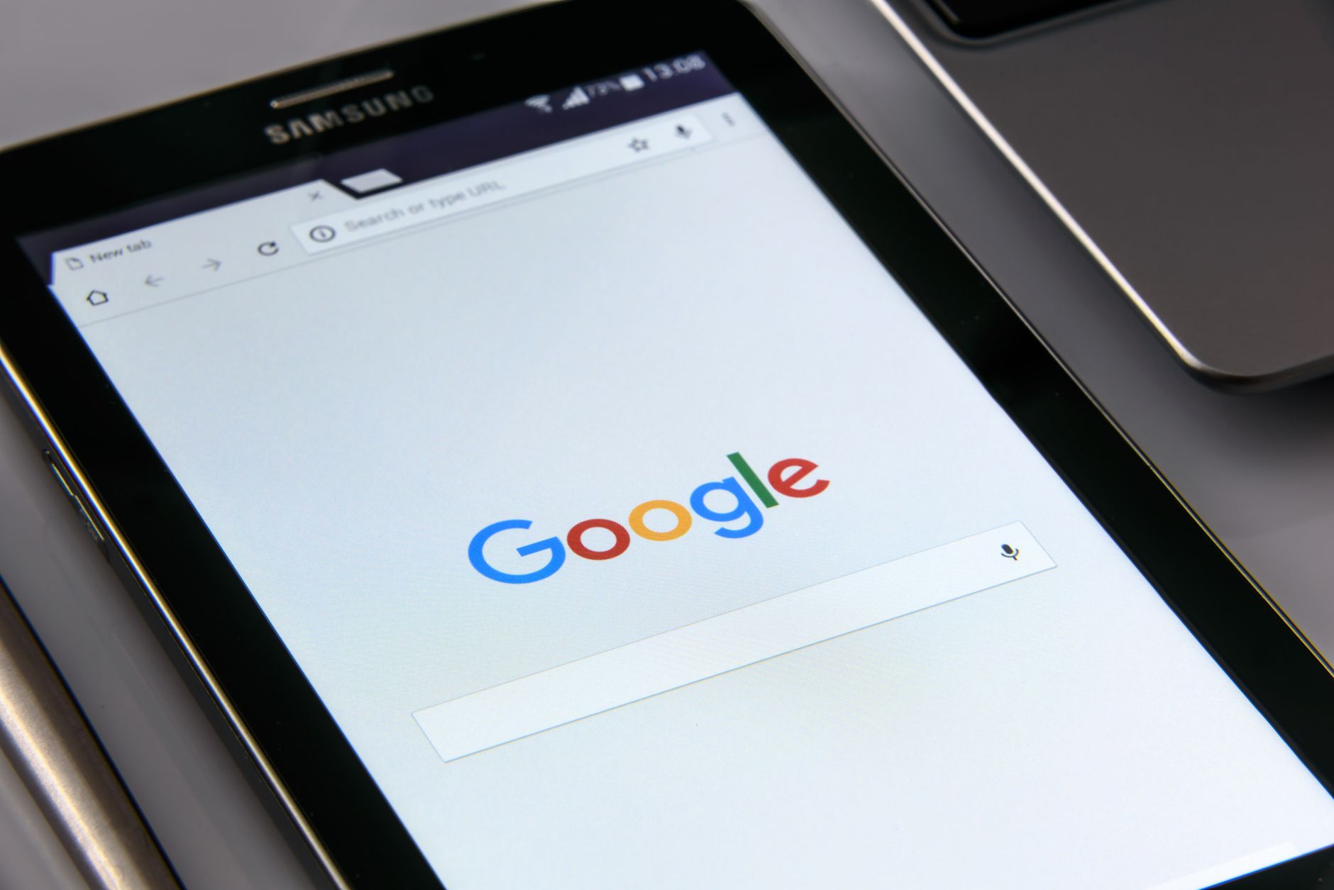 Google SEO Checker Free vs Independent Tools: Which Finds More Issues?