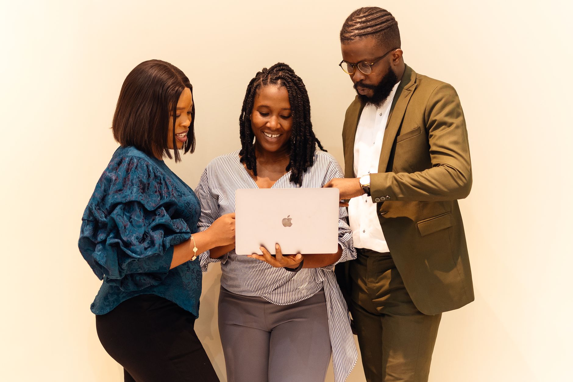 CcHUB Lagos innovation space with African entrepreneurs in a workshop session